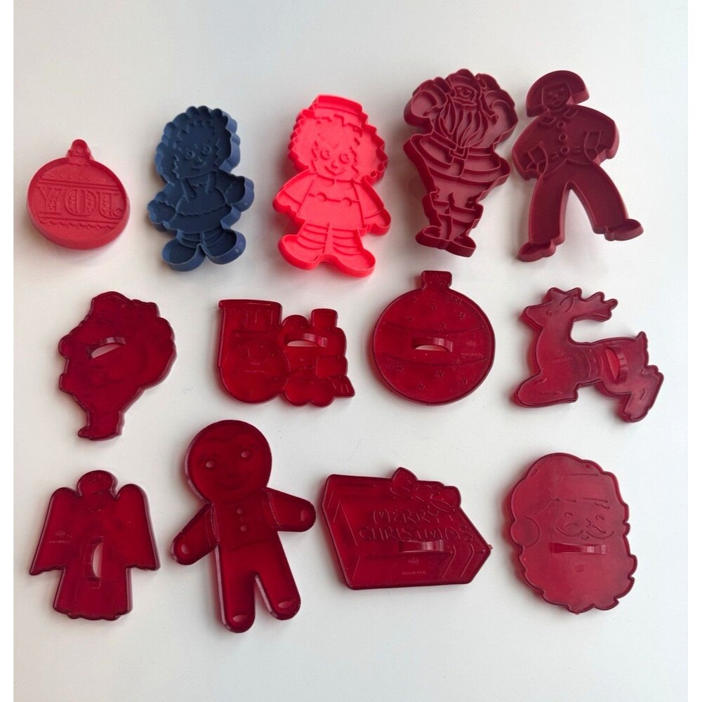 Christmas Cookie Cutter Set 13pc Assorted Hallmark HRM Bobbs Merrill